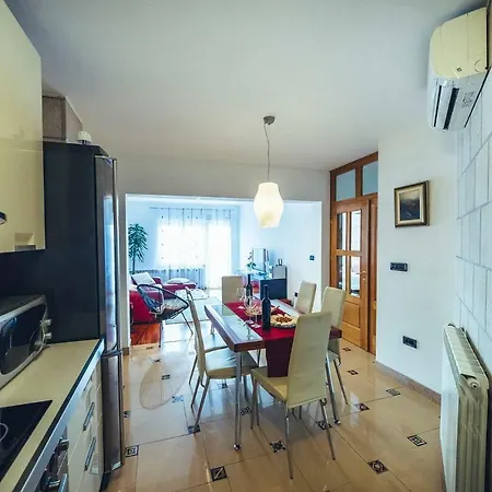 Apartment Apartman Niva *