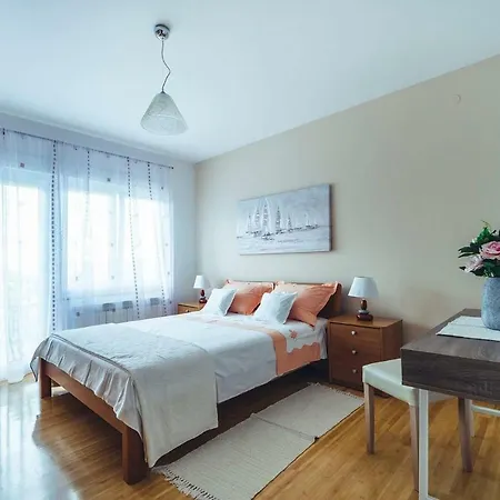 Apartment Apartman Niva